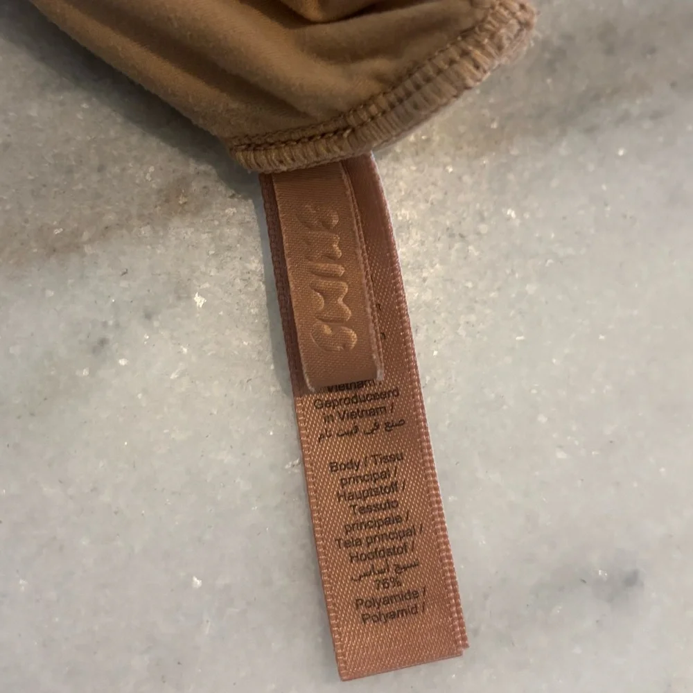 Skims fits everybody triangle bralette - Picture 3 of 5